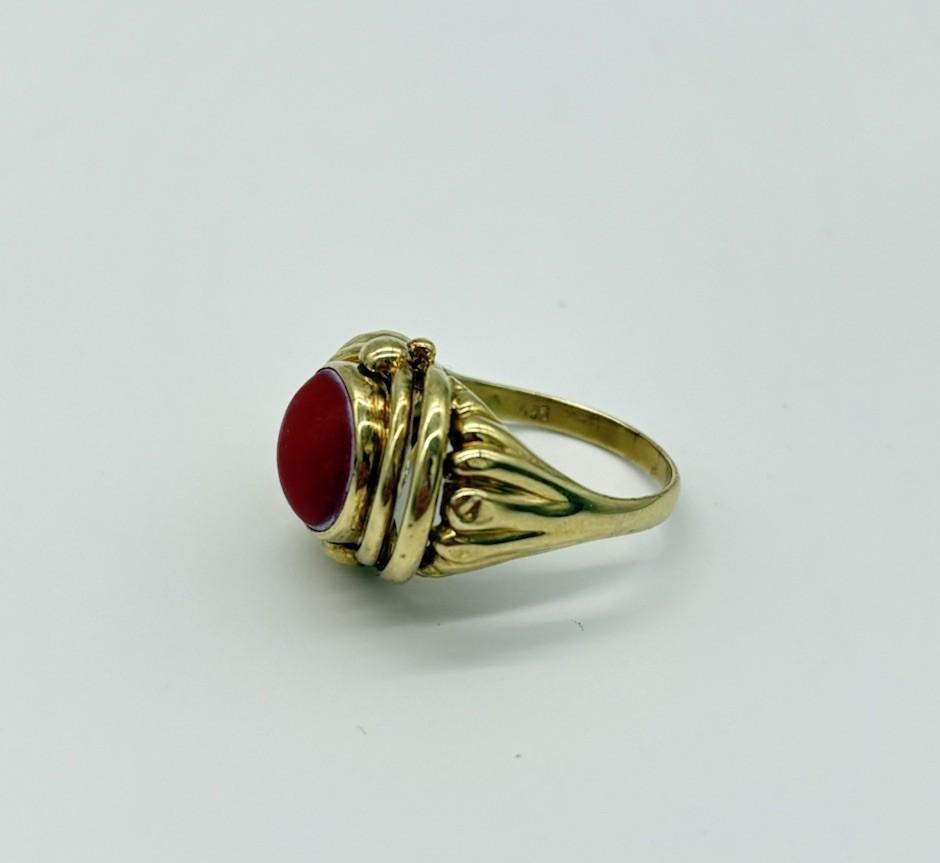 Goldring 585 14K mit roter Koralle - Ludowinger