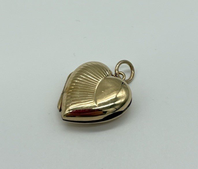 Aufklappbarer Herz - Anhänger aus 333er 8k Gold - Ludowinger