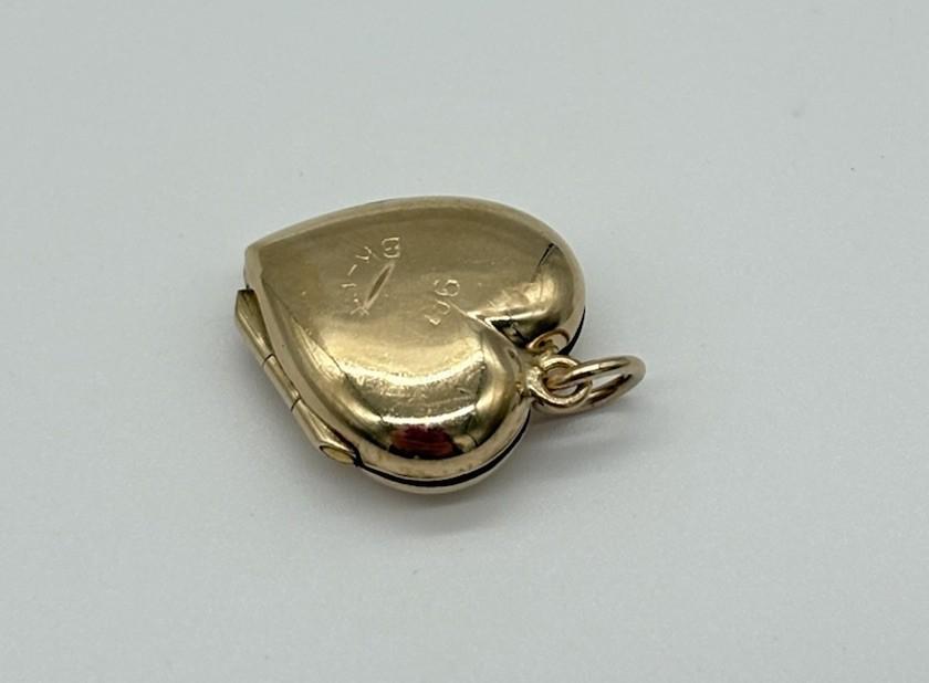 Aufklappbarer Herz - Anhänger aus 333er 8k Gold - Ludowinger