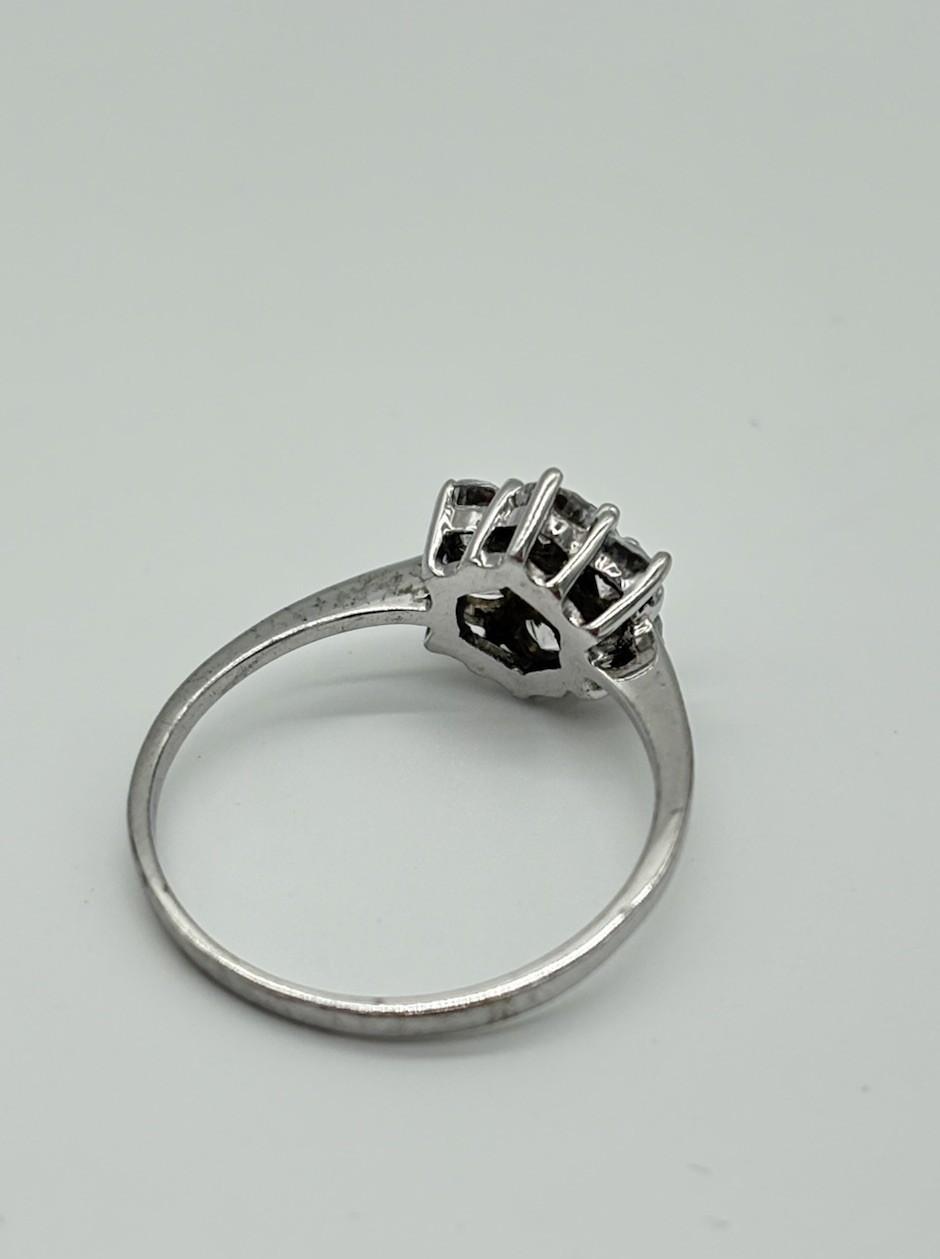 Blumenring aus 333er Weißgold - Ludowinger