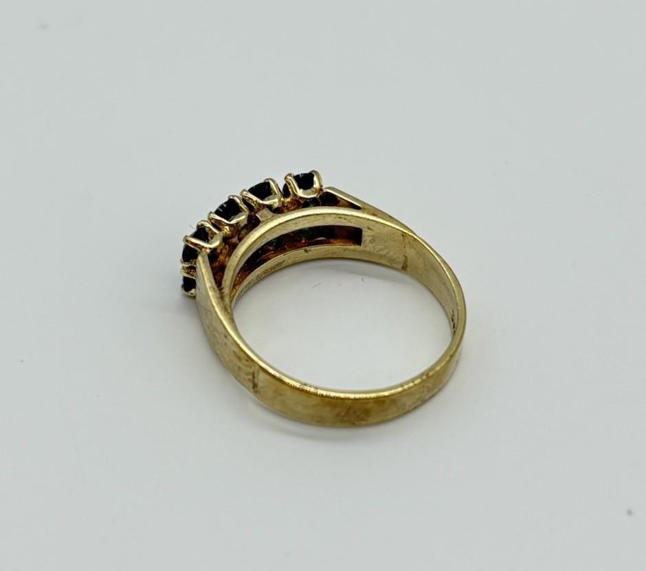 Ring aus 333/000 8k Gold mit Smaragden, RG 52 - Ludowinger