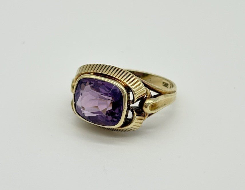 Ring aus 585er Gold / 14K mit Amethyst ca 4,8g - Ludowinger