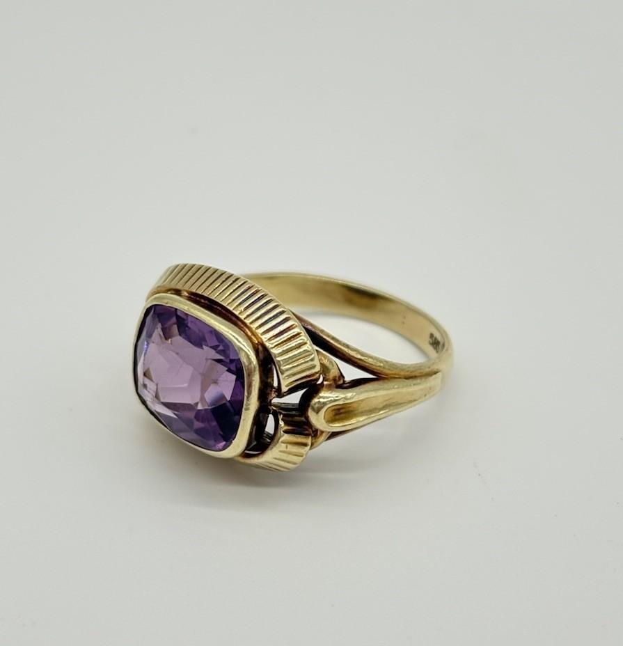 Ring aus 585er Gold / 14K mit Amethyst ca 4,8g - Ludowinger